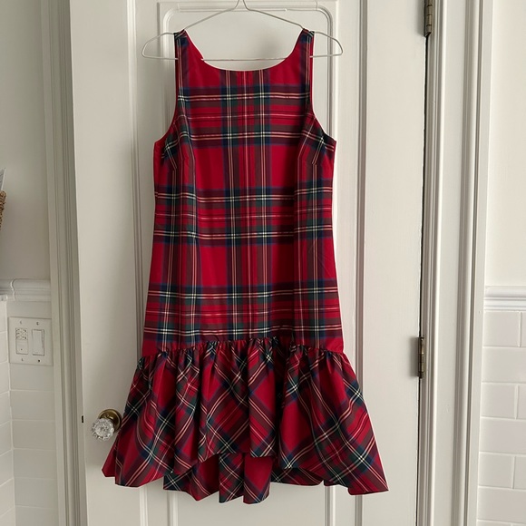 Vineyard Vines Dresses & Skirts - Vineyard Vines Jolly Amelia Tartan Plaid Swing Dress - Calypso Red size 2